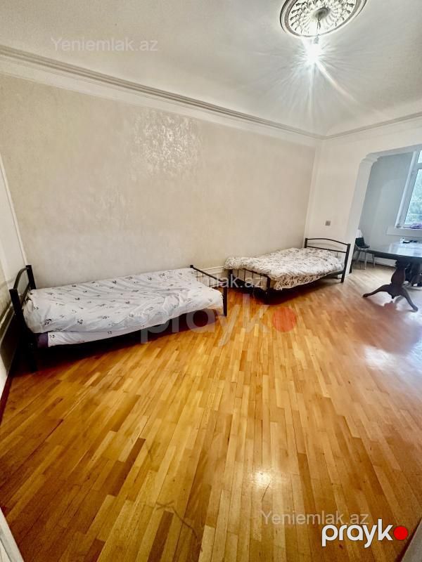 Satılır 3 otaqlı Bina evi menzil (Köhnə tikili), 72 m², Nizami rayonu — Mənzil, Bakı (3)