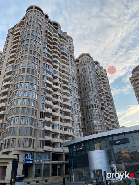 Satılır 2 otaqlı yeni tikili 80 m² — Bakı