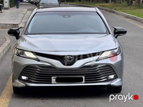 Toyota Camry, 2.5 L, 2018 il, 141 000 km — Bakı