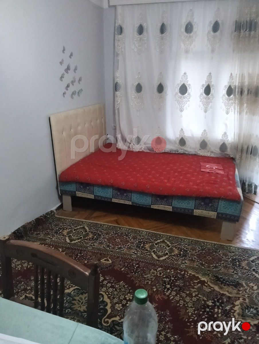 İcarəyə verilir 1 otaqlı köhnə tikili 35 m² — Mənzil, Bakı (2)