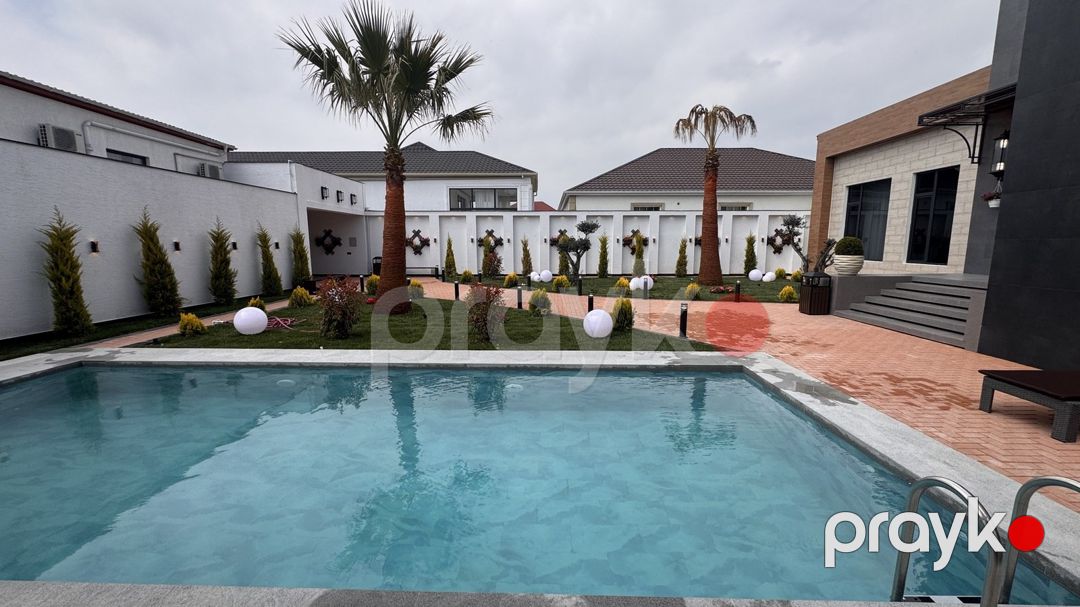 Satılır 5 otaqlı həyət evi/bağ evi 250 m² — Ev, villa, Bakı (11)