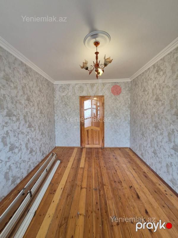 Satılır 3 otaqlı Bina evi menzil (Köhnə tikili), 72 m², 10-cu mikrorayon — Mənzil, Sumqayıt (11)