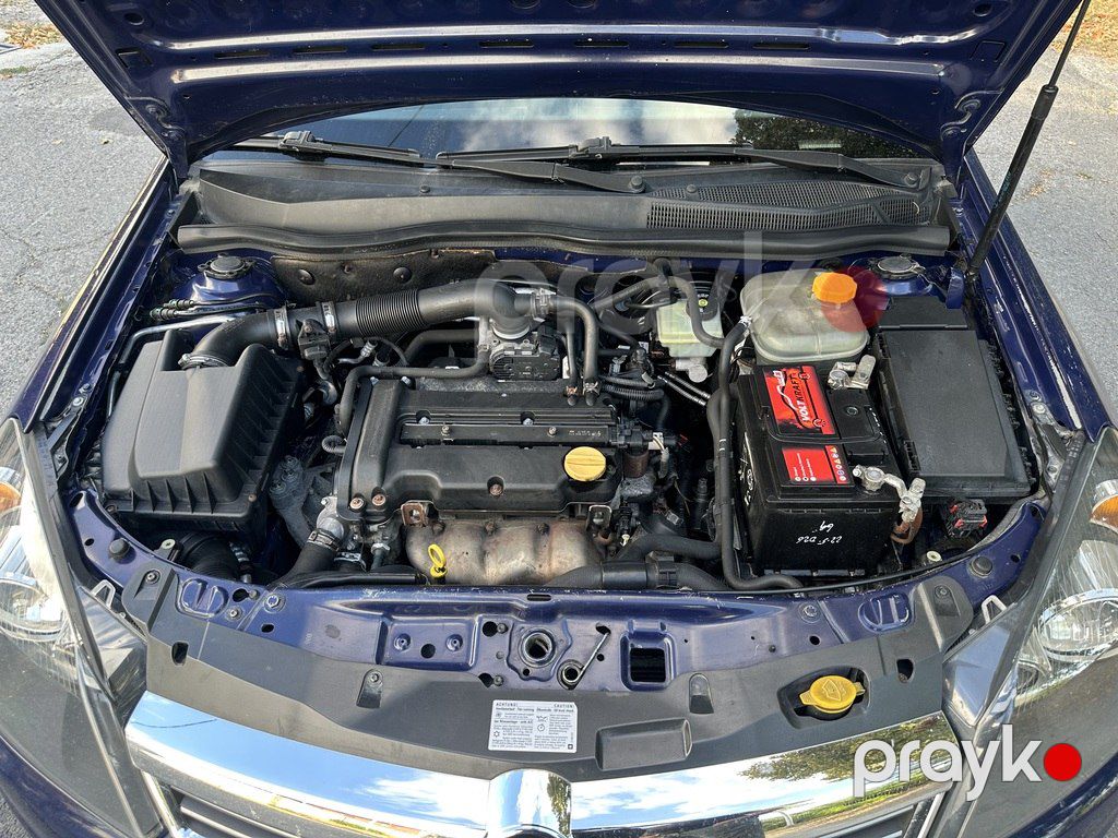 Opel Astra, 1.4 L, 2010 il, 121 000 km — Avtomobillər, Şəki (11)