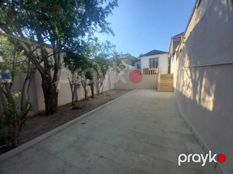 Satılır 4 otaqlı həyət evi/bağ evi 120 m² — Bakı