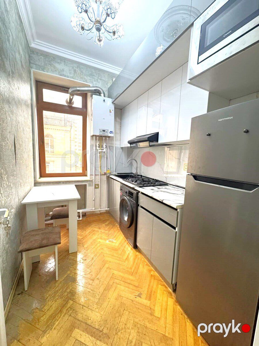 Satılır 2 otaqlı köhnə tikili 50 m² — Mənzil, Bakı (10)