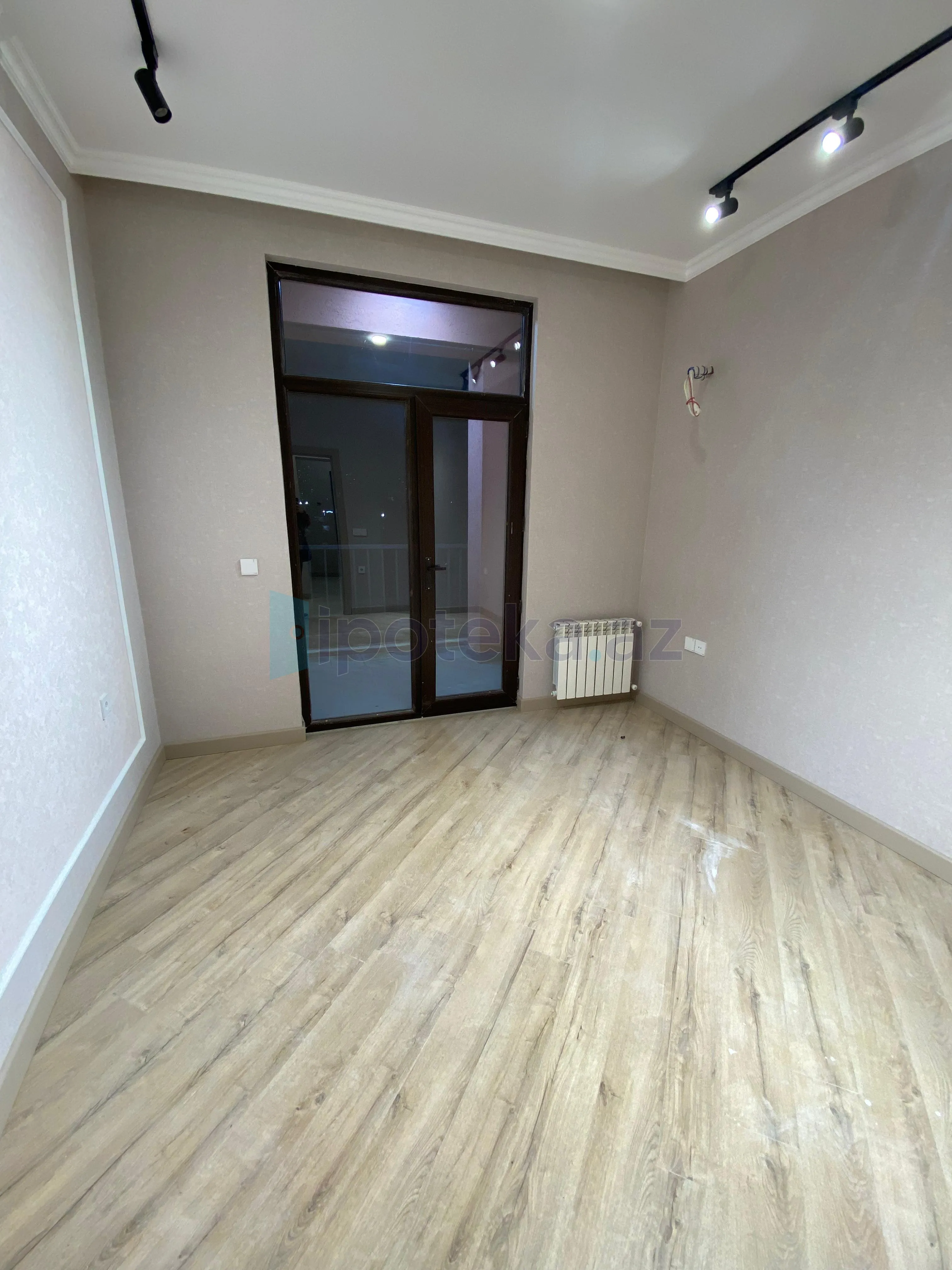 Satılır: 3 Otaq, Yeni tikili, Binəqədi r., 7-ci mkr q., 117.00 m² — Mənzil, Bakı (2)