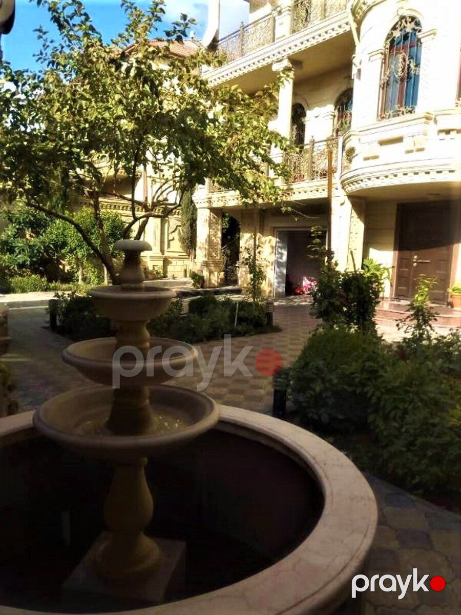 Satılır 9 otaqlı həyət evi/bağ evi 800 m² — Ev, villa, Bakı (5)