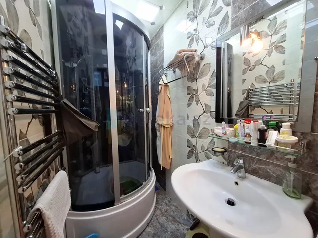Satılır: 3 Otaq, Köhnə tikili, Nizami r., 8-ci km q., 80.00 m² — Mənzil (9)