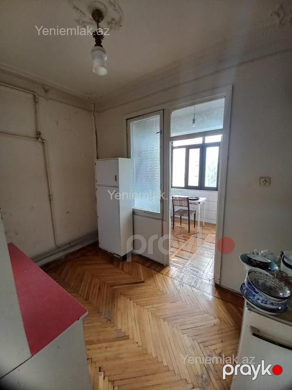 Satılır 2 otaqlı Bina evi menzil (Köhnə tikili), 65 m², Xətai rayonu — Mənzil, Bakı (6)