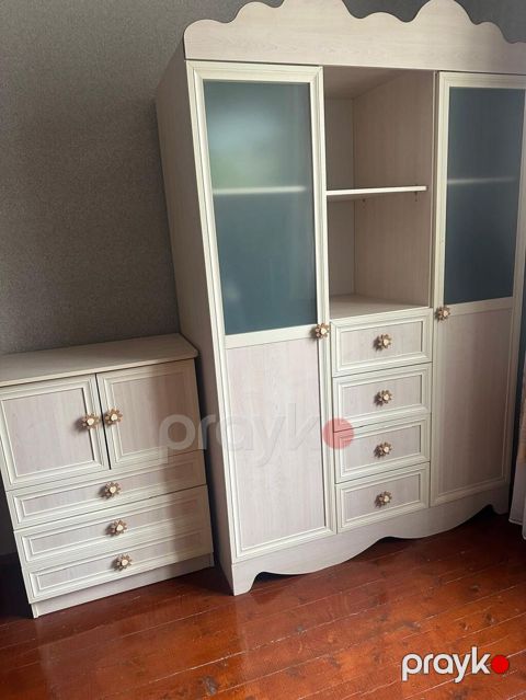 Uşaq/yeniyetmə otağı üçün mebel dəsti - Rəng və material: Açıq — Bakı