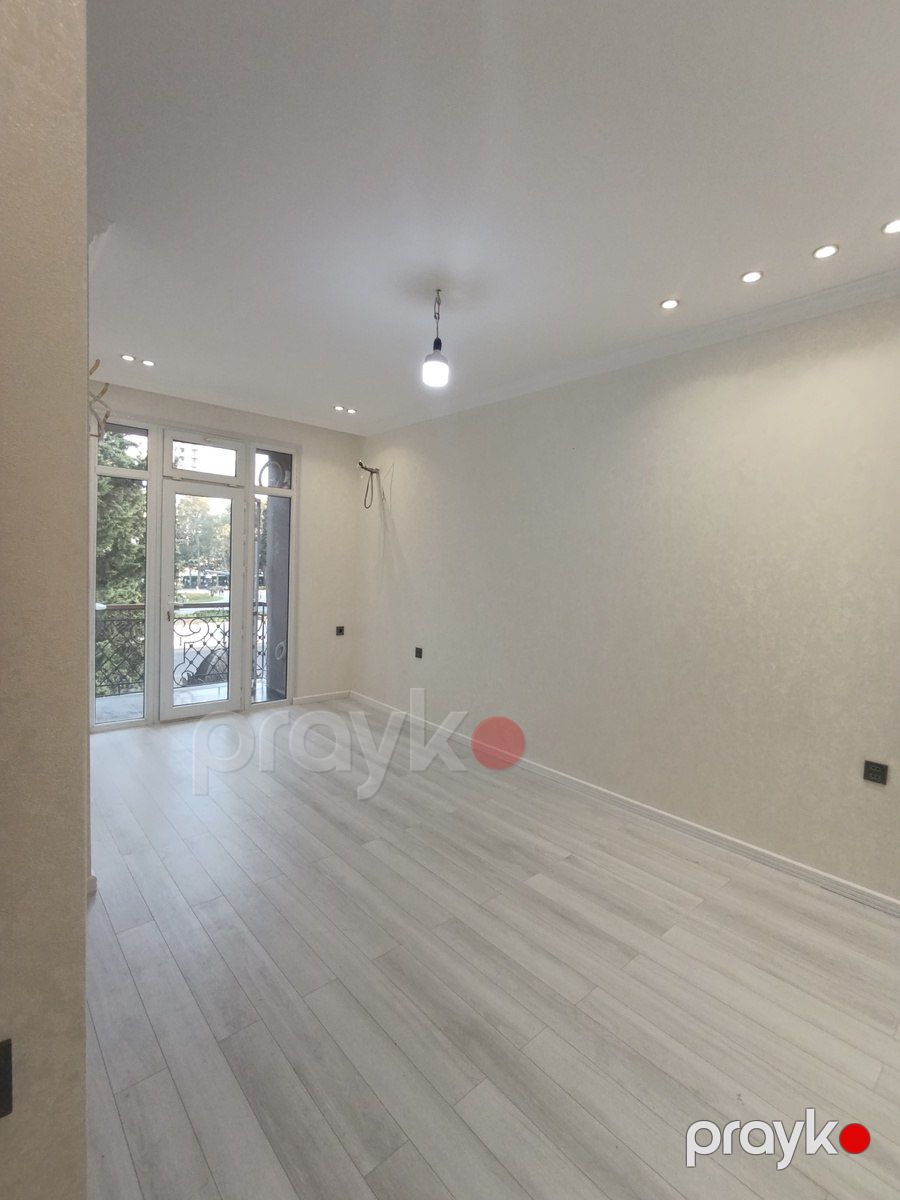 Satılır 2 otaqlı köhnə tikili 35 m² — Mənzil, Bakı (5)