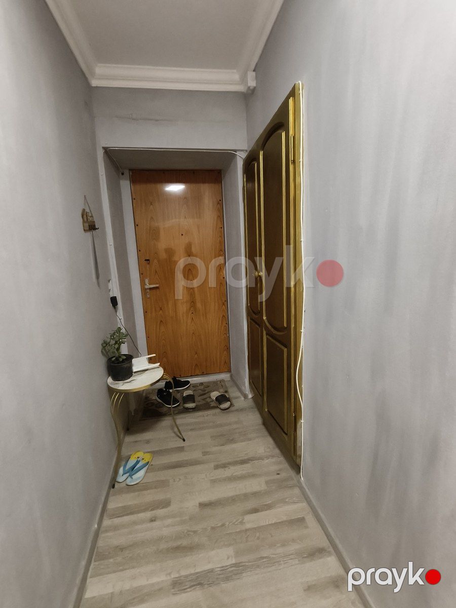 Satılır 2 otaqlı köhnə tikili 45 m² — Mənzil, Bakı (3)