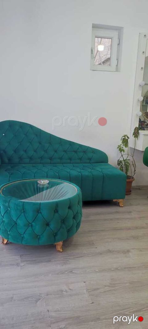 Satılır obyekt 50 m² — Bakı