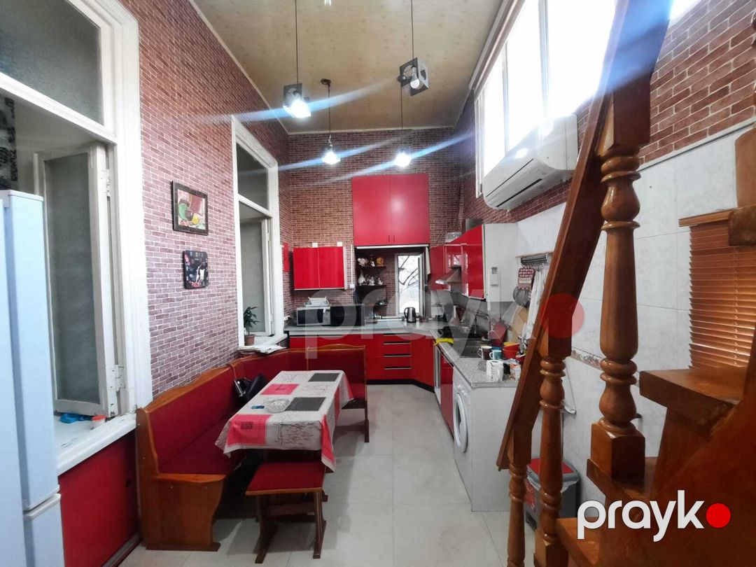 Satılır 4 otaqlı köhnə tikili 120 m² — Mənzil, Bakı (12)