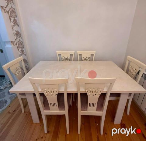 Masa desti 280 azn 7 çi mkr lale 2 kod 187 — Bakı