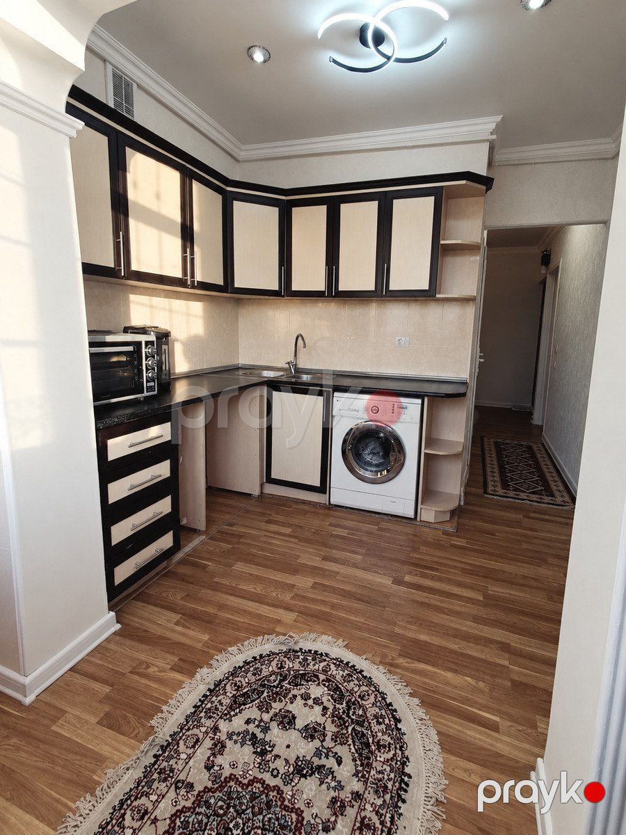 Satılır 2 otaqlı köhnə tikili 60 m² — Mənzil, Bakı (5)