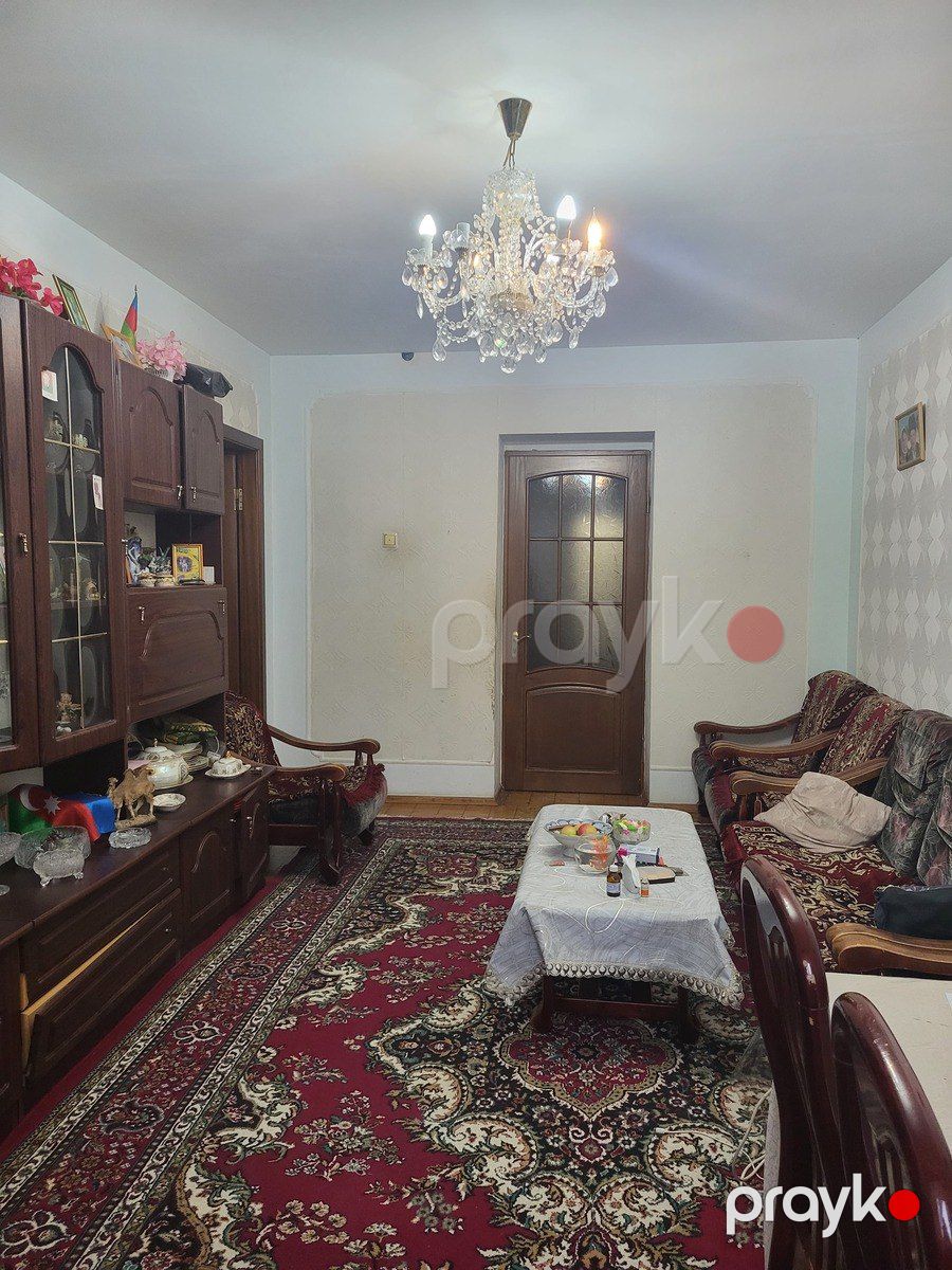 Satılır 4 otaqlı köhnə tikili 100 m² — Mənzil, Bakı (12)