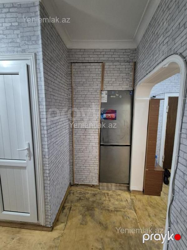 Satılır 2 otaqlı Bina evi menzil (Köhnə tikili), 58 m², 10-cu mikrorayon — Mənzil, Sumqayıt (12)