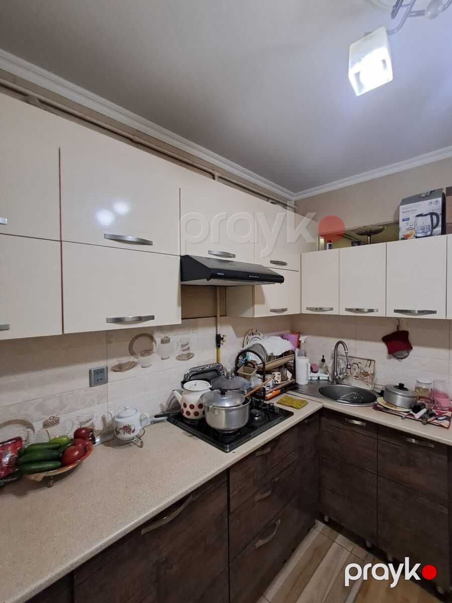 Satılır 4 otaqlı köhnə tikili 100 m² — Mənzil, Bakı (10)
