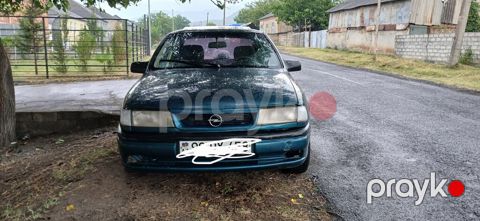 Opel Vectra, 2.0 L, 1995 il, 255 000 km — Zaqatala