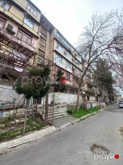 Satılır 2 otaqlı Bina evi menzil (Köhnə tikili), 65 m², Xətai rayonu — Bakı