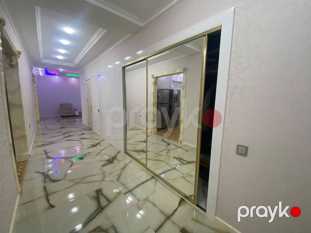 Satılır 4 otaqlı yeni tikili 220 m² — Mənzil, Bakı (6)