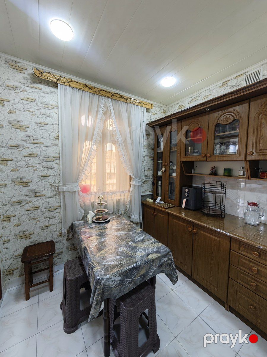 Satılır 2 otaqlı köhnə tikili 60 m² — Mənzil, Bakı (10)