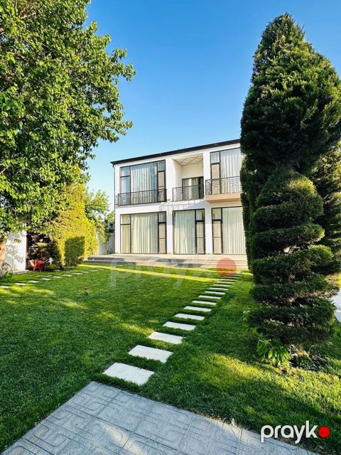 İcarəyə verilir 5 otaqlı həyət evi/bağ evi 400 m² — Bakı