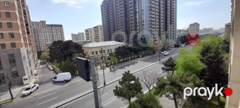 Satılır 3 otaqlı köhnə tikili 85 m²