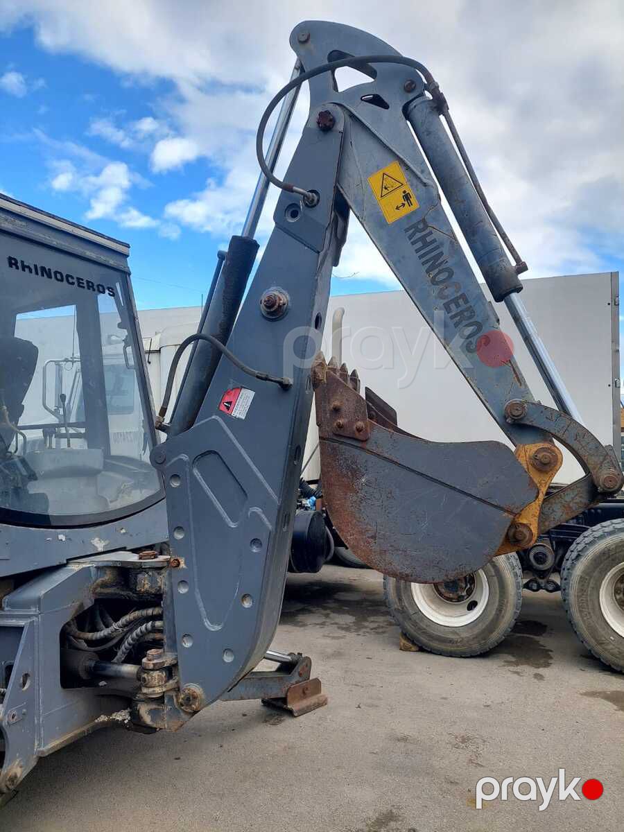 Ekskavator Xcmg, 2012 il — İnşaat texnikası, Bakı (2)
