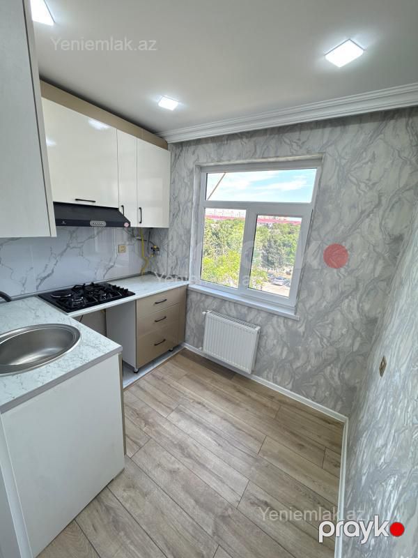 Satılır 2 otaqlı Bina evi menzil (Köhnə tikili), 50 m², 5-ci mikrorayon — Mənzil, Sumqayıt (5)