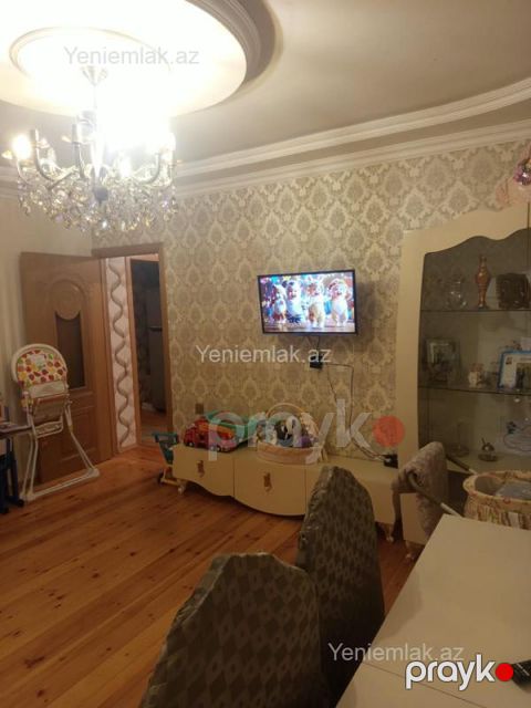 Satılır 2 otaqlı Bina evi menzil (Köhnə tikili), 58.6 m², 17-ci mikrorayon — Sumqayıt