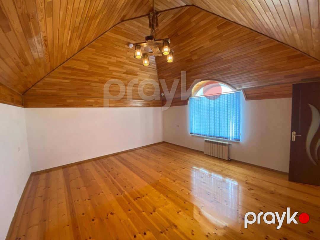 Satılır 8 otaqlı həyət evi/bağ evi 450 m² — Ev, villa, Bakı (2)