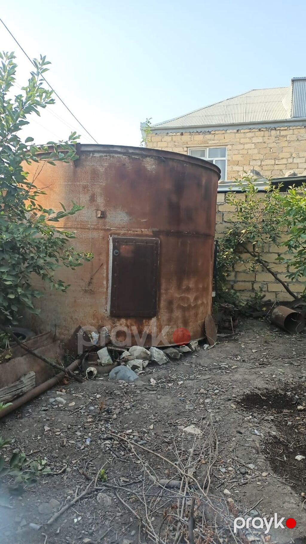 Metall silindrik çən - Material: qalın divarlı polad - Forma: şaquli — Su çənləri, kanisterləri, bochkalar, Gəncə (2)