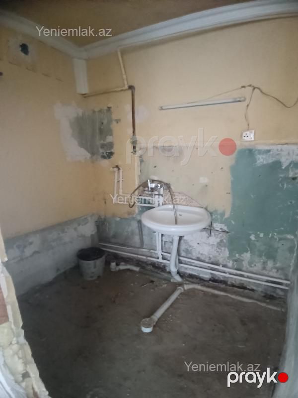 Satılır 2 otaqlı Bina evi menzil (Köhnə tikili), 54 m², 11-ci mikrorayon — Mənzil, Sumqayıt (7)