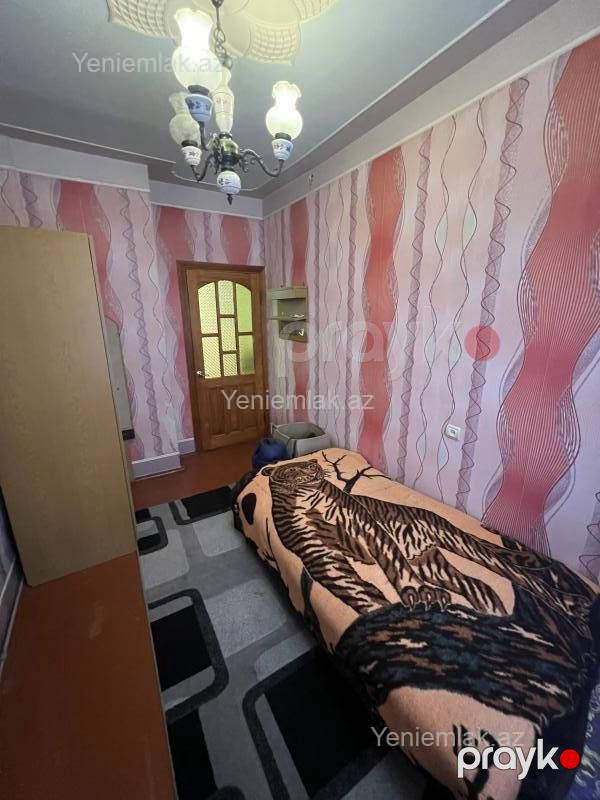 Satılır 2 otaqlı Bina evi menzil (Köhnə tikili), 60 m², 10-cu mikrorayon — Mənzil, Sumqayıt (6)