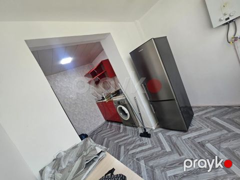 3 otaqlı mənzil – mebel və texnika ilə Planlama: - Geniş qonaq otağı — Bakı