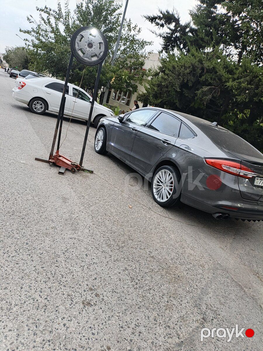 Təkərlər R19 — Ehtiyat hissələri və aksesuarlar, Bakı (2)