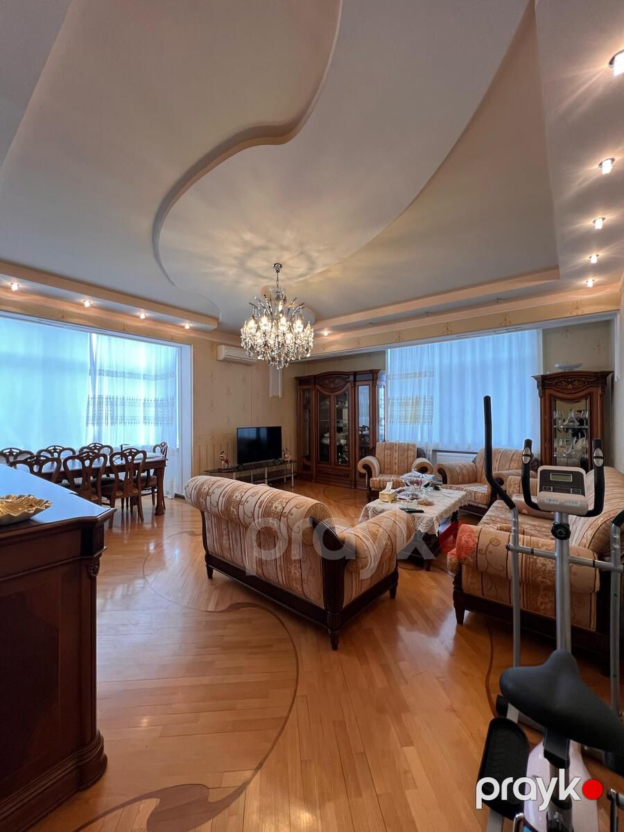 Satılır 4 otaqlı yeni tikili 185 m² — Mənzil, Bakı (7)
