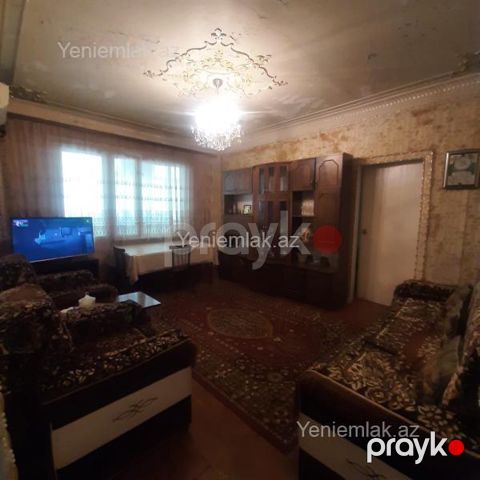 Satılır 4 otaqlı Bina evi menzil (Köhnə tikili), 90 m², 13-cü mikrorayon