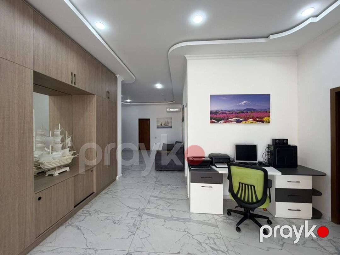 Satılır 4 otaqlı həyət evi/bağ evi 220 m² — Ev, villa, Bakı (12)