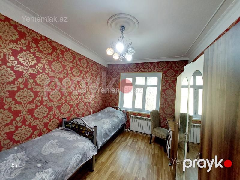 Satılır 3 otaqlı Bina evi menzil (Köhnə tikili), 70 m², 13-cü mikrorayon — Mənzil, Sumqayıt (8)