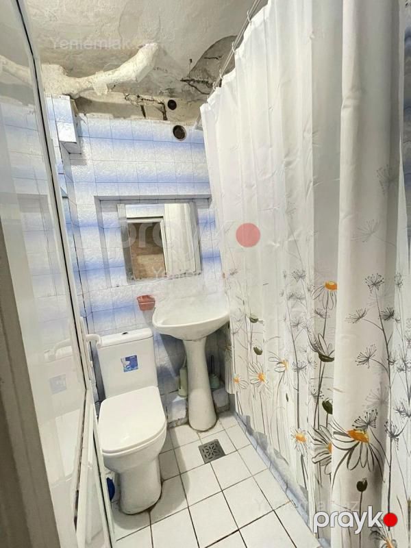 Satılır 3 otaqlı Bina evi menzil (Köhnə tikili), 63 m², Nəsimi rayonu — Mənzil, Bakı (6)
