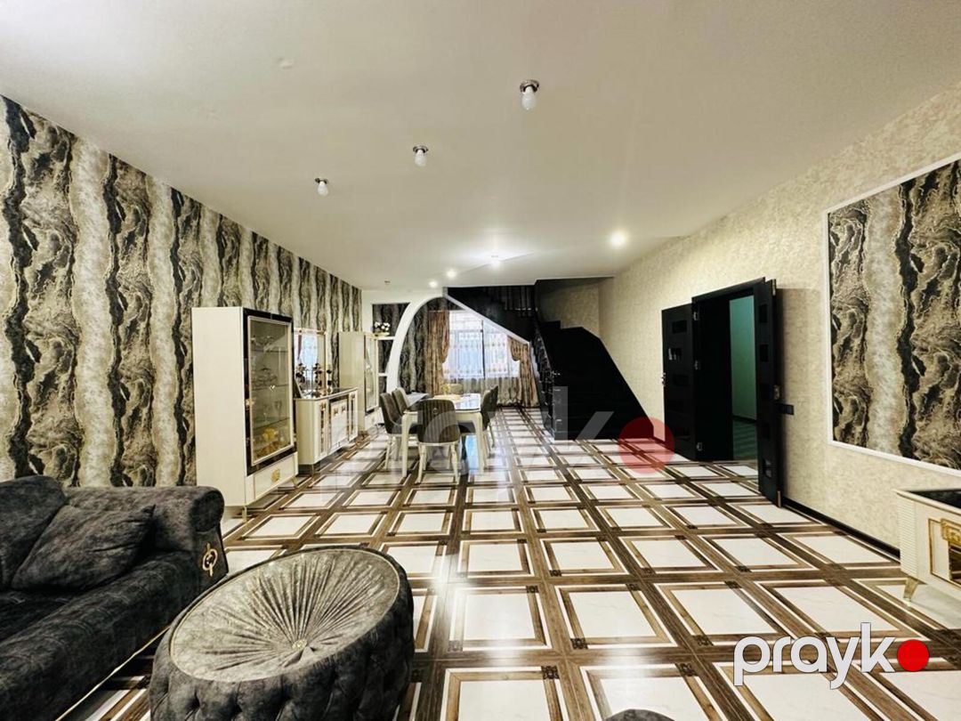 Həyət evi, Şüvəlan qəs — Ev, villa, Bakı (12)