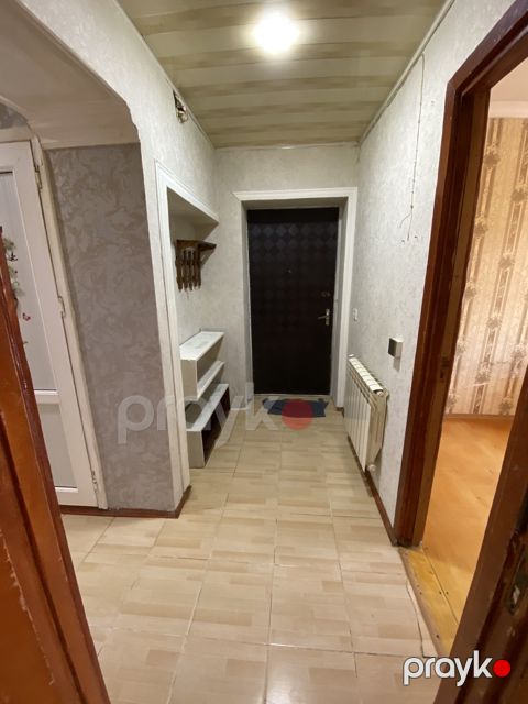 Satılır 3 otaqlı köhnə tikili 88 m² — Bakı