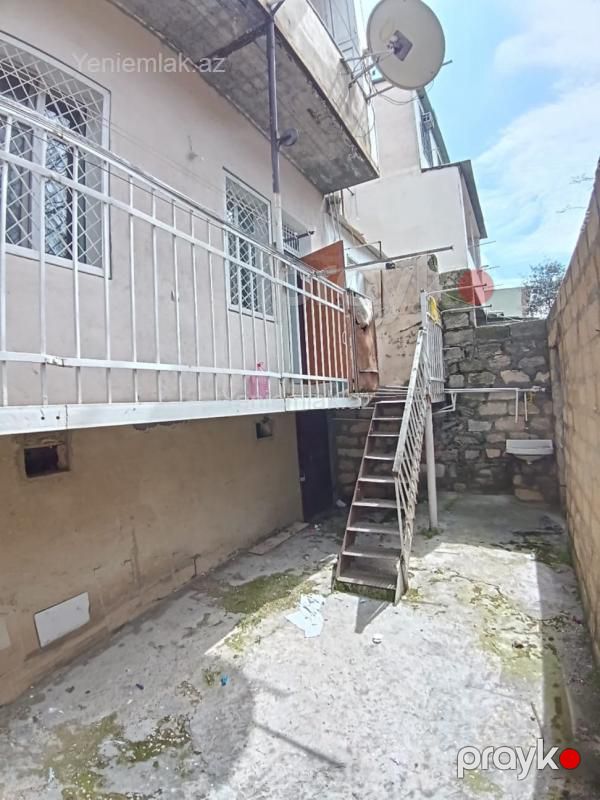 Satılır 3 otaqlı Bina evi menzil (Köhnə tikili), 100 m², 3-cü məhəllə — Mənzil, Sumqayıt (12)