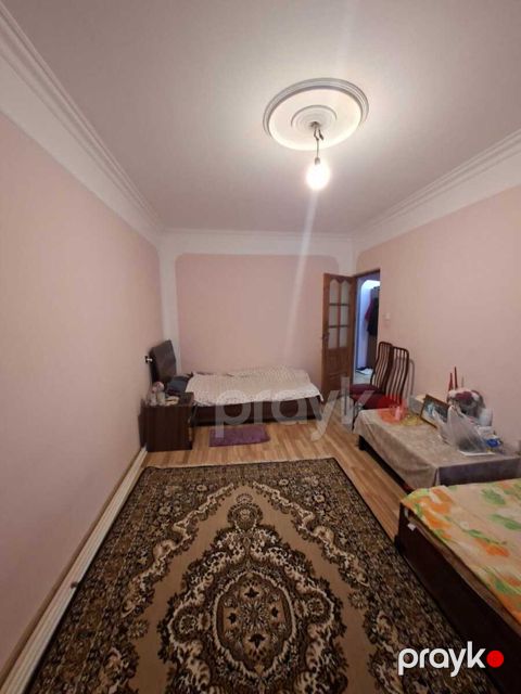 Satılır 3 otaqlı köhnə tikili 70 m² — Bakı