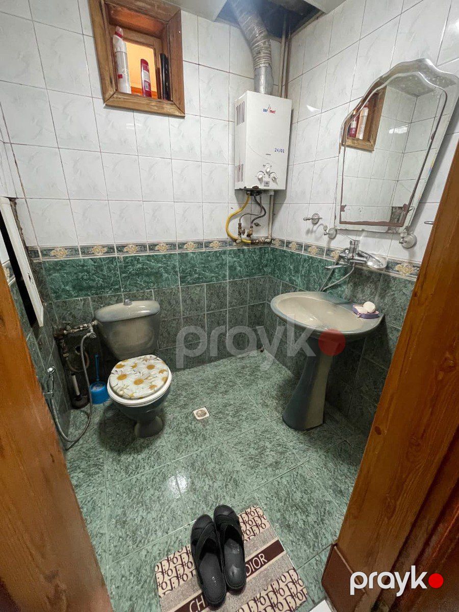 Satılır 2 otaqlı köhnə tikili 50 m² — Mənzil, Bakı (10)