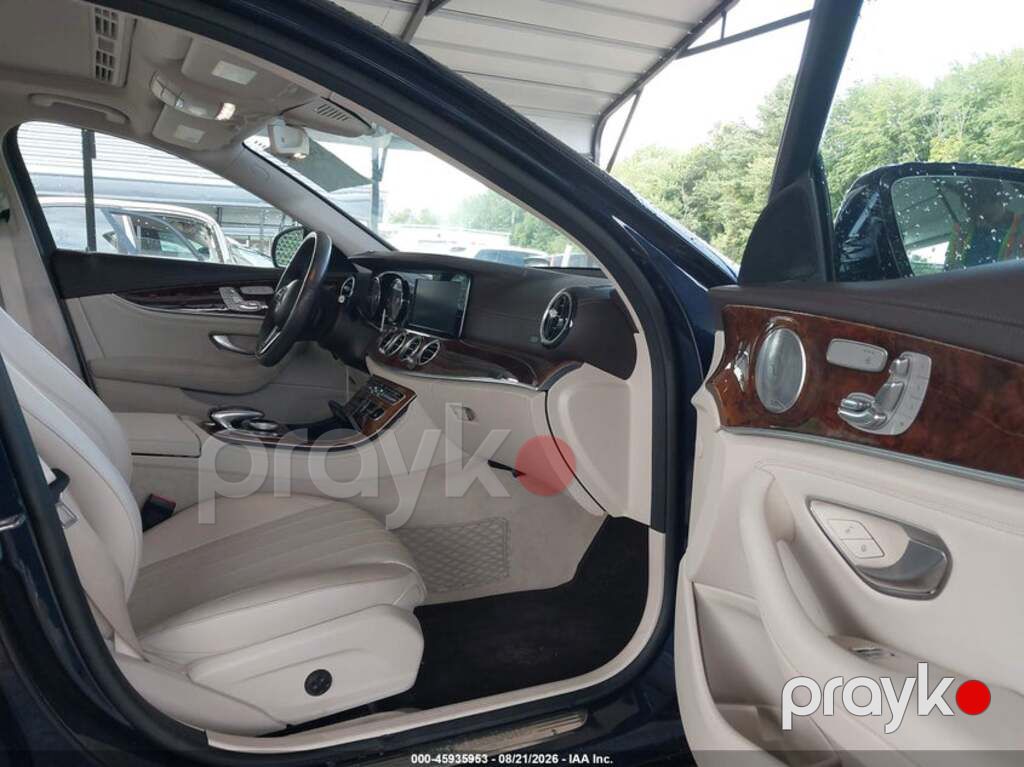 Mercedes E 300 4MATIC, 2.0 L, 2019 il, 68 550 km — Avtomobillər (8)