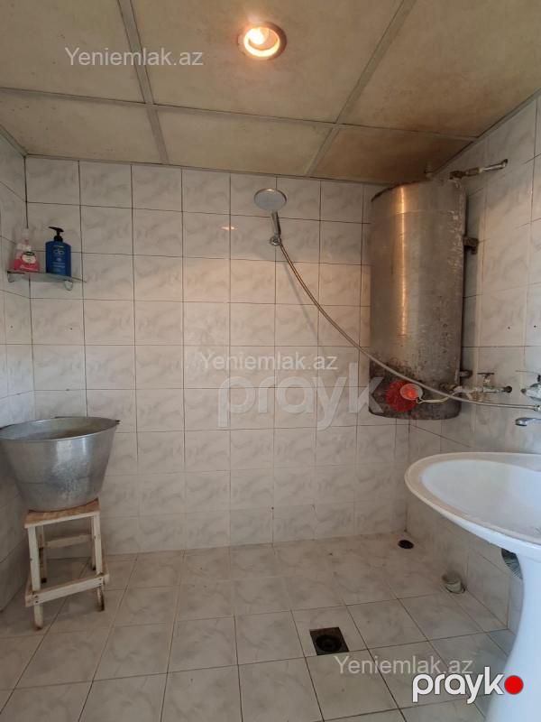 Satılır 3 otaqlı Bina evi menzil (Köhnə tikili), 70 m², 13-cü mikrorayon — Mənzil, Sumqayıt (12)